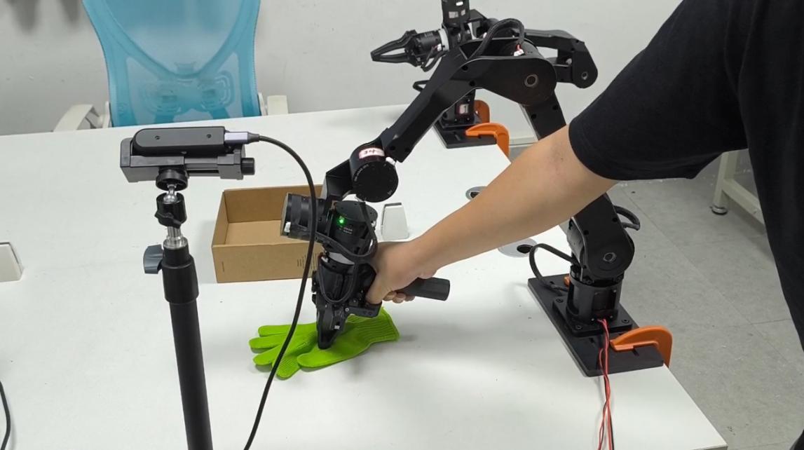 Direct control, operator manipulates the arm directly